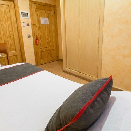 פלאסנסיה Oyo Hotel Los Alamos מראה חיצוני תמונה